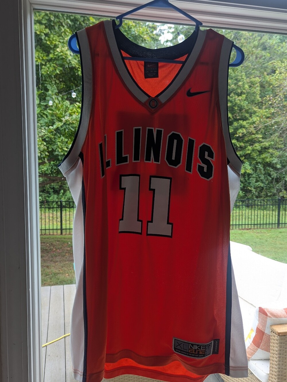 Vintage Nike Illinois Orange Basketball Jersey #11